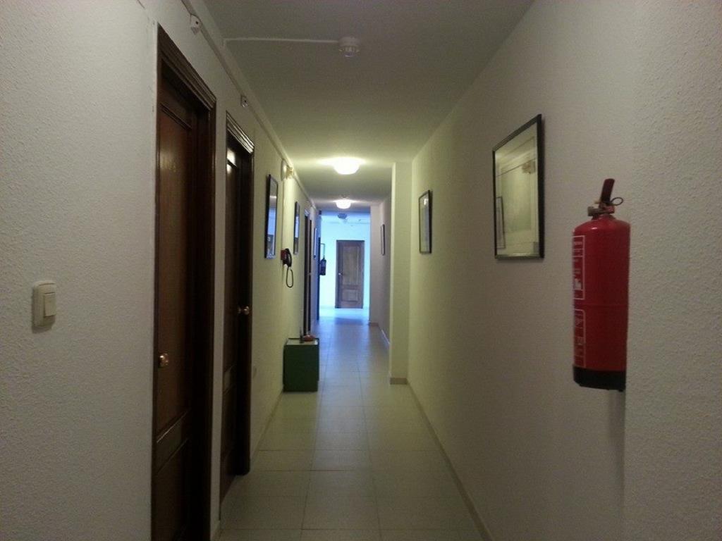 Hostal La Torre Almunecar Exterior photo