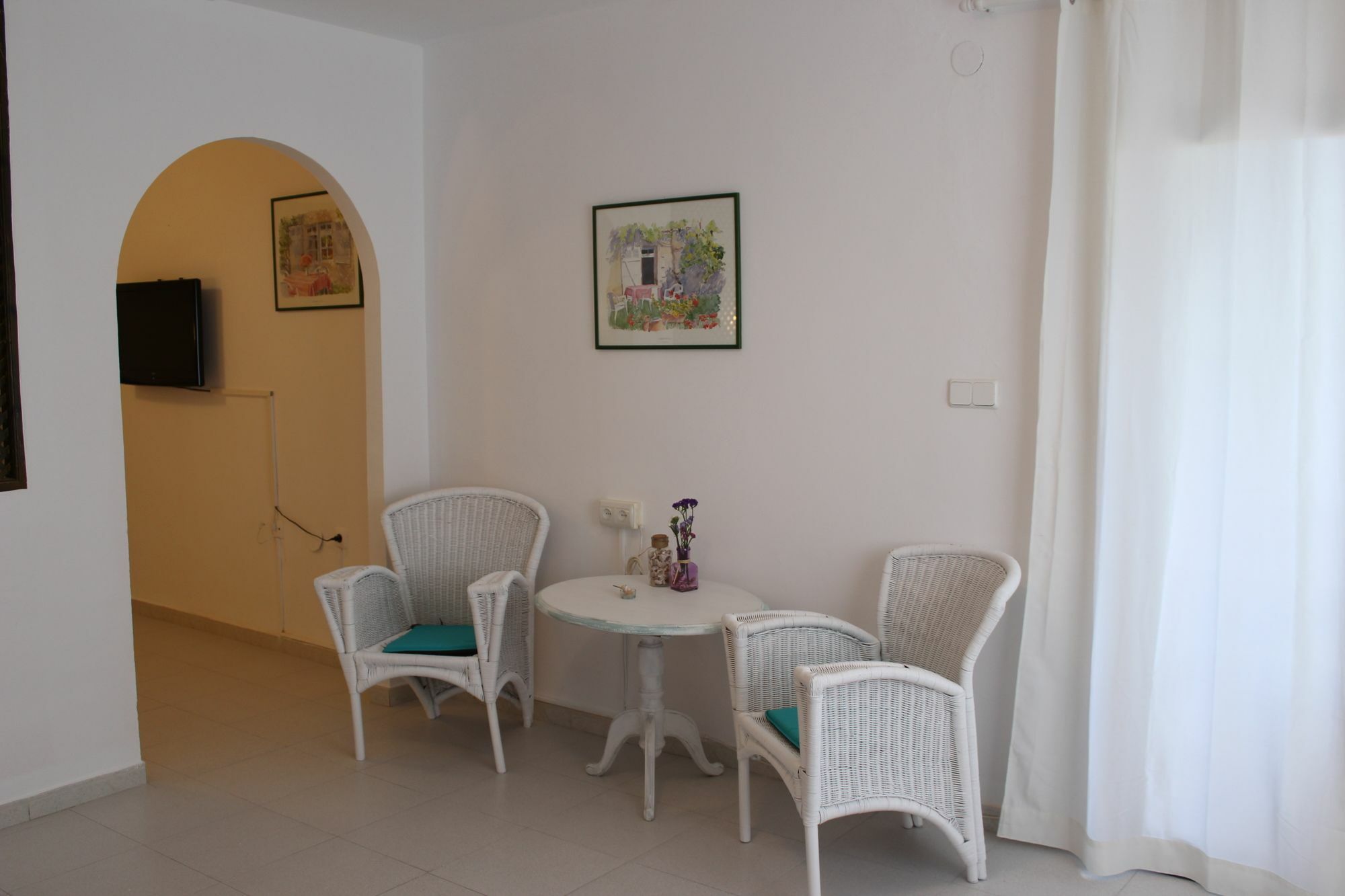Hostal La Torre Almunecar Exterior photo
